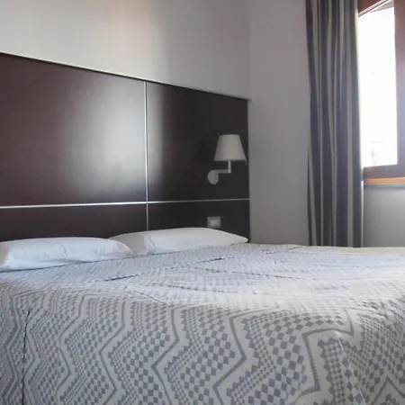 Top Floor Business Apartament * Cosenza